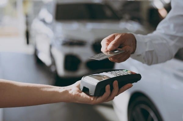 Do Car Dealers In India Accept Credit Cards